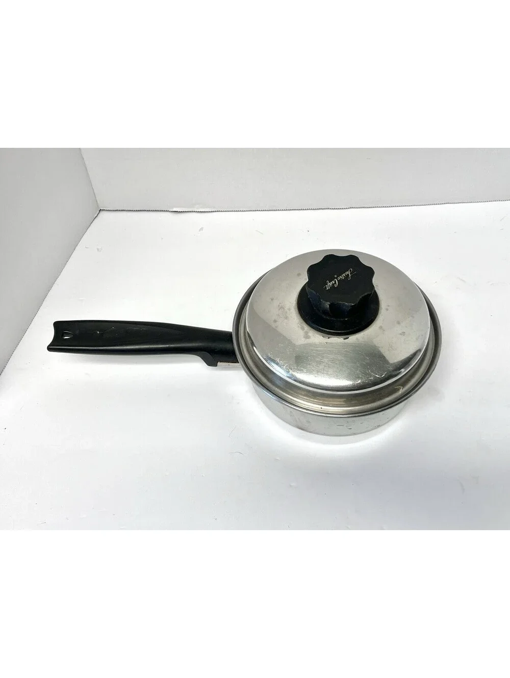 Set of 2 Vtg Lustre Craft 1 Qt & 2 Qt Multi-core Stainless Saucepan Pot w/ Lids